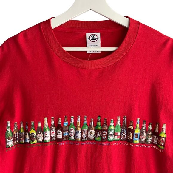 Delta Beer Graphic Print Tshirt Men Size L Jersey Knit Red Multicolor Bottles - Picture 4 of 11